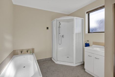 Photo of property in 134 Regan Street, Stratford, 4332