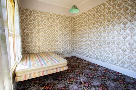 Photo of property in 35 Wyndham Street, Carterton, 5713