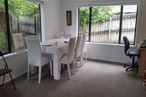Photo of property in 43 Heathglen Place, Bayview, Auckland, 0629