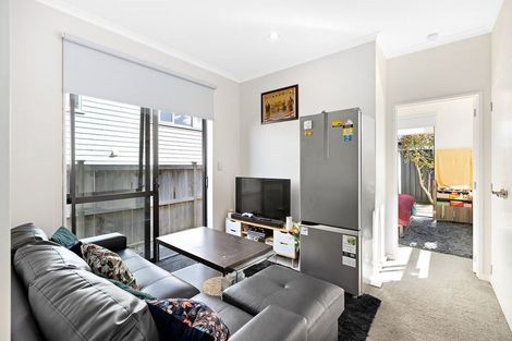 Photo of property in 3 Tawa Place, Orewa, 0931