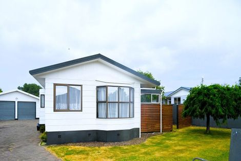 Photo of property in 14 Anna Place, Hilltop, Taupo, 3330