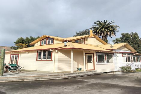 Photo of property in 131 Cook Street, West End, Palmerston North, 4410