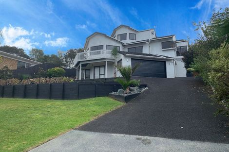 Photo of property in 53 Chelsea View Drive, Chatswood, Auckland, 0626