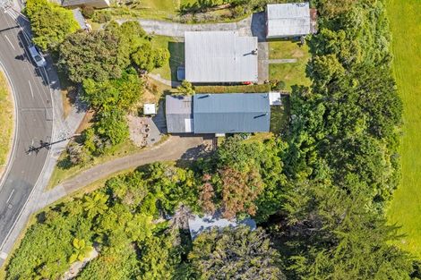 Photo of property in 120 Miromiro Road, Normandale, Lower Hutt, 5010