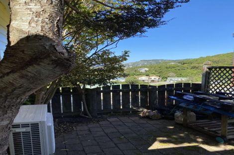 Photo of property in 9 Ngarimu Grove, Ngaio, Wellington, 6035