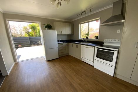 Photo of property in 52 Cascade Crescent, Westbrook, Palmerston North, 4412