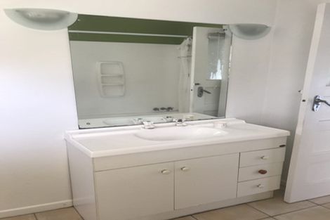 Photo of property in 8 Felix Street, Onehunga, Auckland, 1061