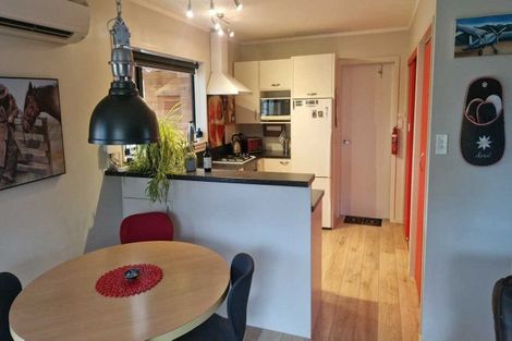 Photo of property in 16 Paton Place, Te Anau, 9600