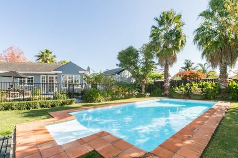 Photo of property in 11 Simla Avenue, Havelock North, 4130