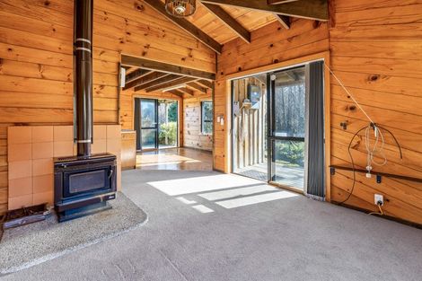 Photo of property in 378 Kaiikanui Road, Opuawhanga, Hikurangi, 0181