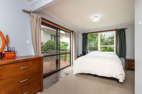 Photo of property in 29 Cron Avenue, Te Atatu South, Auckland, 0610