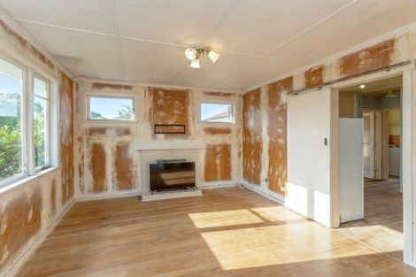 Photo of property in 14 Udy Street, Greytown, 5712