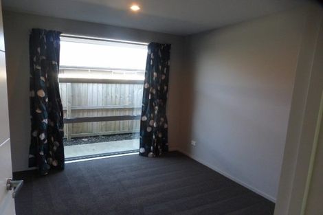 Photo of property in 92 Beaumont Drive, Rolleston, 7614