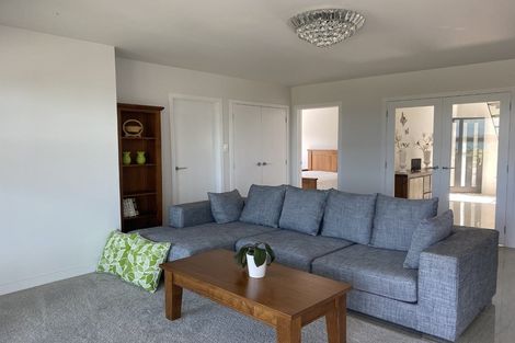 Photo of property in 39 Waller Avenue, Bucklands Beach, Auckland, 2012