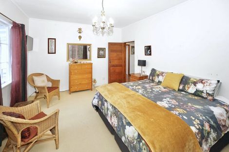 Photo of property in 12 Cameron Road, Te Puke, 3119