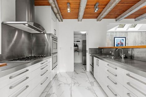 Photo of property in 3 Merivale Lane, Merivale, Christchurch, 8014
