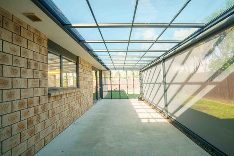 Photo of property in 35 Whitney Place, Rototuna North, Hamilton, 3210