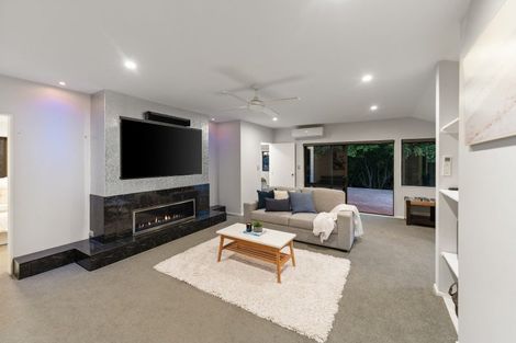 Photo of property in 14 Wade Place, Welcome Bay, Tauranga, 3175