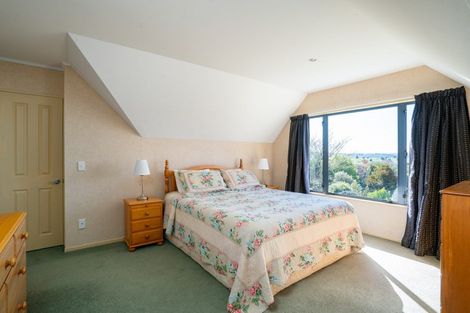 Photo of property in 25 Te Moenga Park, Acacia Bay, Taupo, 3330
