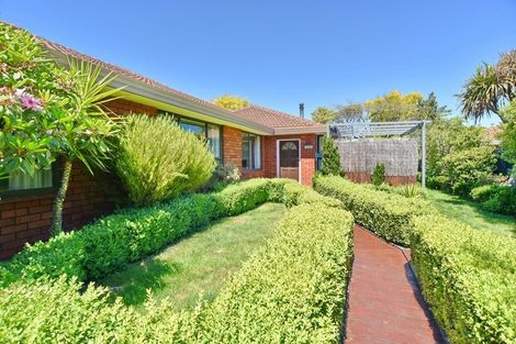Photo of property in 11 Ludlow Place, Parklands, Christchurch, 8083