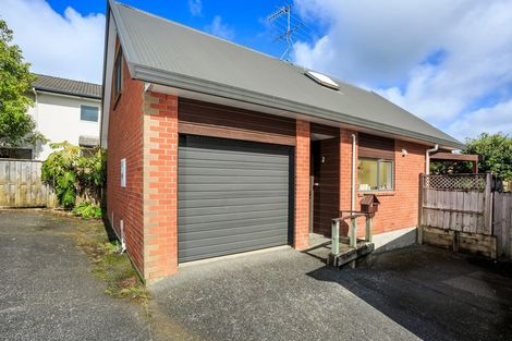 Photo of property in 12/37 Fields Parade, Oteha, Auckland, 0632