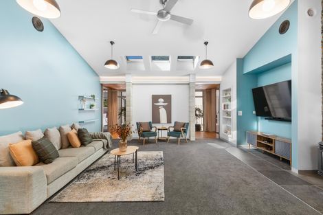 Photo of property in 293 Riverbank Road, Wanaka, 9382