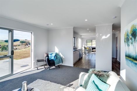 Photo of property in 1 Country Lane, Waipawa, 4210