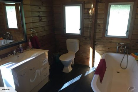 Photo of property in 2 Pioneer Drive, Lake Tekapo, 7999