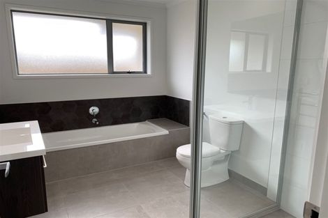 Photo of property in 29 Nellie Drive, Kumeu, 0810