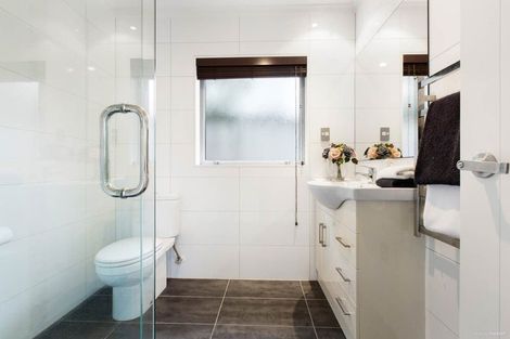 Photo of property in 10 Coolaghy Drive, Flat Bush, Auckland, 2019