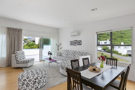 Photo of property in 82 Saddleback Grove, Karori, Wellington, 6012