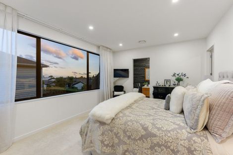 Photo of property in 13 Keel Street, Long Bay, Auckland, 0630