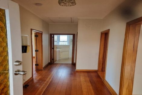 Photo of property in 22 Niccol Avenue, Narrow Neck, Auckland, 0624