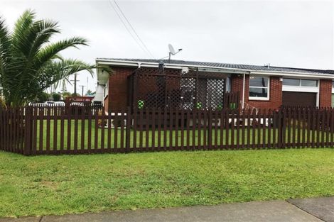 Photo of property in 2/2 Hallberry Road, Mangere East, Auckland, 2024