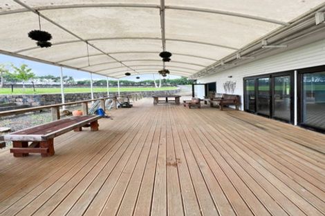 Photo of property in 337a Clarks Beach Road, Clarks Beach, Pukekohe, 2679