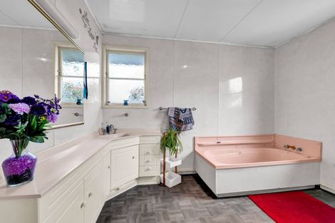 Photo of property in 103 High Street, Eltham, 4322