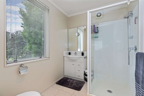 Photo of property in 16 Bruce Pulman Drive, Takanini, 2112