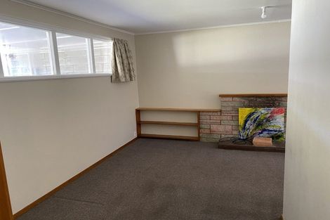 Photo of property in 3/50 Cruickshank Road, Clouston Park, Upper Hutt, 5018