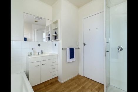 Photo of property in 64a Kings Avenue, Matua, Tauranga, 3110