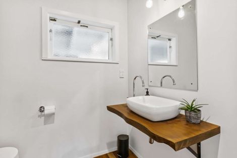 Photo of property in 14 South Avenue, Kaukapakapa, 0871