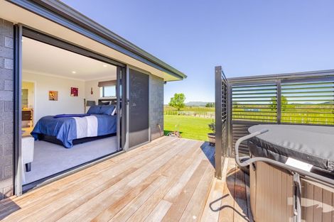 Photo of property in 3 Chamberry Drive, Waipukurau, 4282