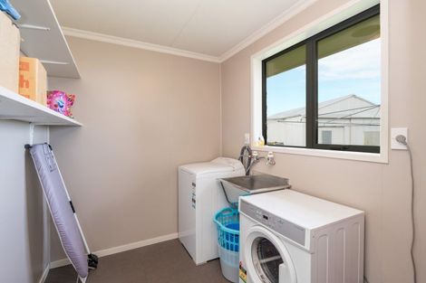 Photo of property in 239 Pomona East, Makarewa, Invercargill, 9876