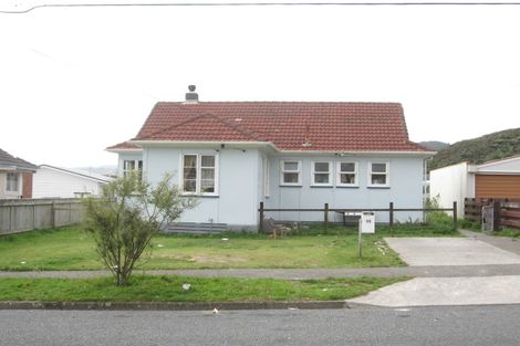 Photo of property in 15 Cleland Crescent, Naenae, Lower Hutt, 5011