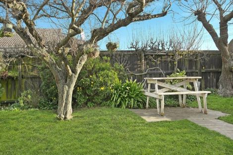 Photo of property in 2/3 Wanstead Place, Woolston, Christchurch, 8062