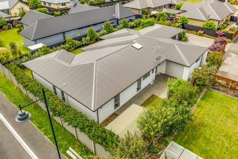Photo of property in 14 Josephine Crescent, Aidanfield, Christchurch, 8025