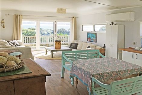 Photo of property in 14 Wainamu Road, Raglan, 3297