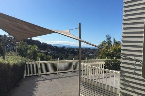 Photo of property in 8 Rosella Place, Murrays Bay, Auckland, 0630