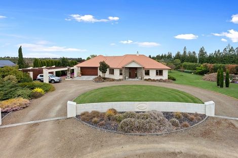 Photo of property in 2 Piako Drive, Darfield, 7571