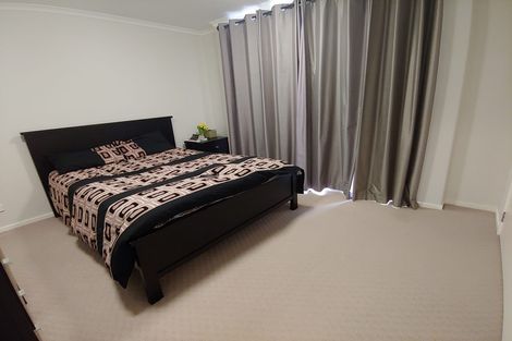 Photo of property in 9 Vincent Lane, Hobsonville, Auckland, 0616