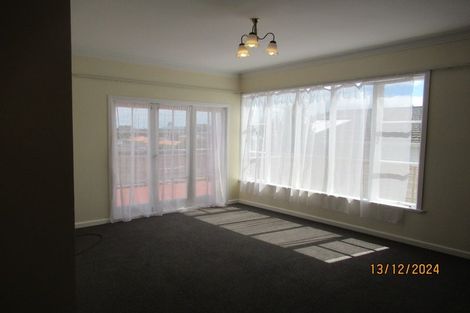 Photo of property in 1/15 Gilfillan Street, Blockhouse Bay, Auckland, 0600